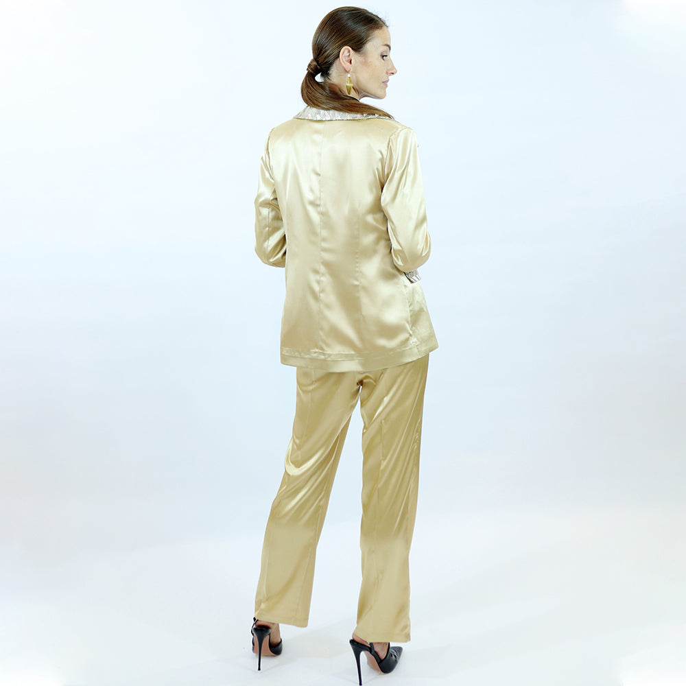 Experience luxury and charm in Shirt Gold designer dresses for women. Shop Now!