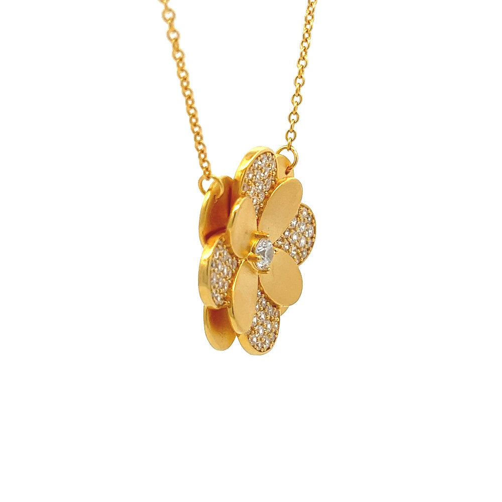 Shop online premium 18K gold flower pendant necklace with sparkling cubic zirconia stones.