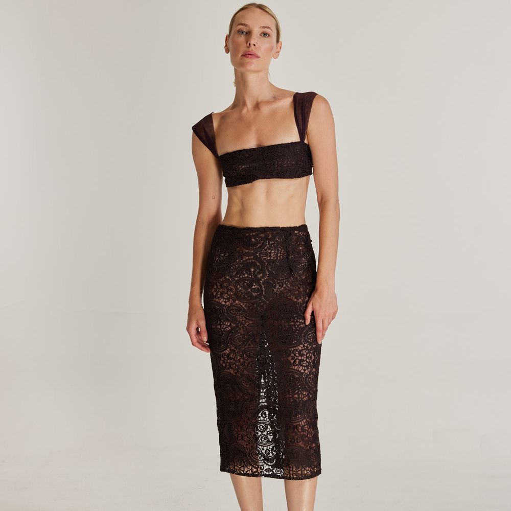 Introducing Sunfire, a high-waisted pencil skirt and minimal bustier set. This set features a rich brown lace fabric.