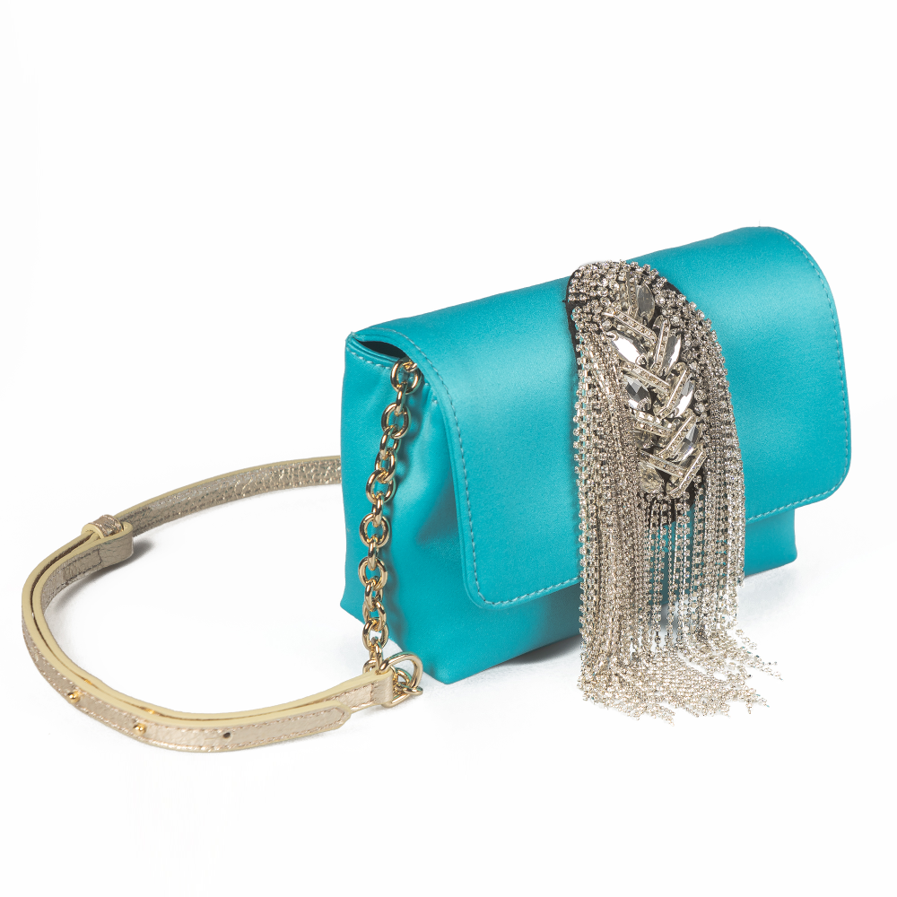 Add instant glamour to any occasion with our convertible clutch bag in turquoise satin. 