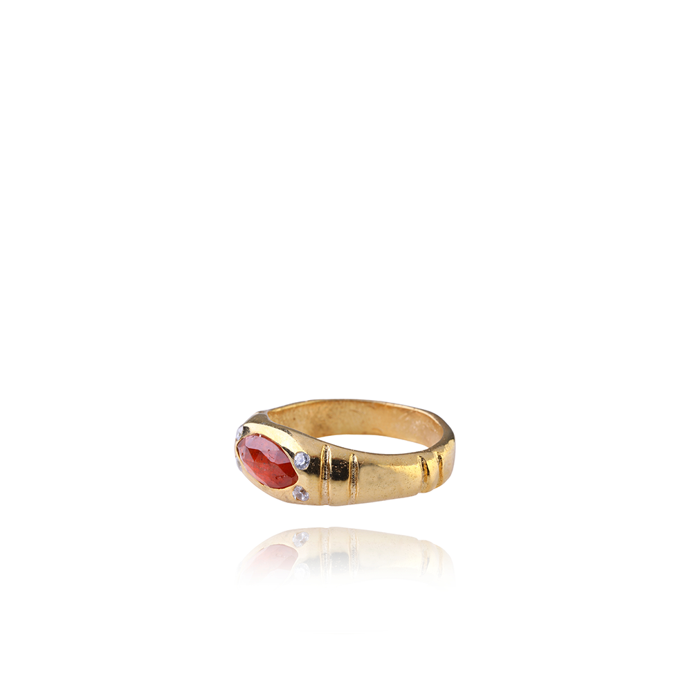 The Gaia’s Eye Ring is hand sculpted with 22K Gold Vermeil and Hessonite gemstone. A classic handcrafted jewellery design. Shop now! 