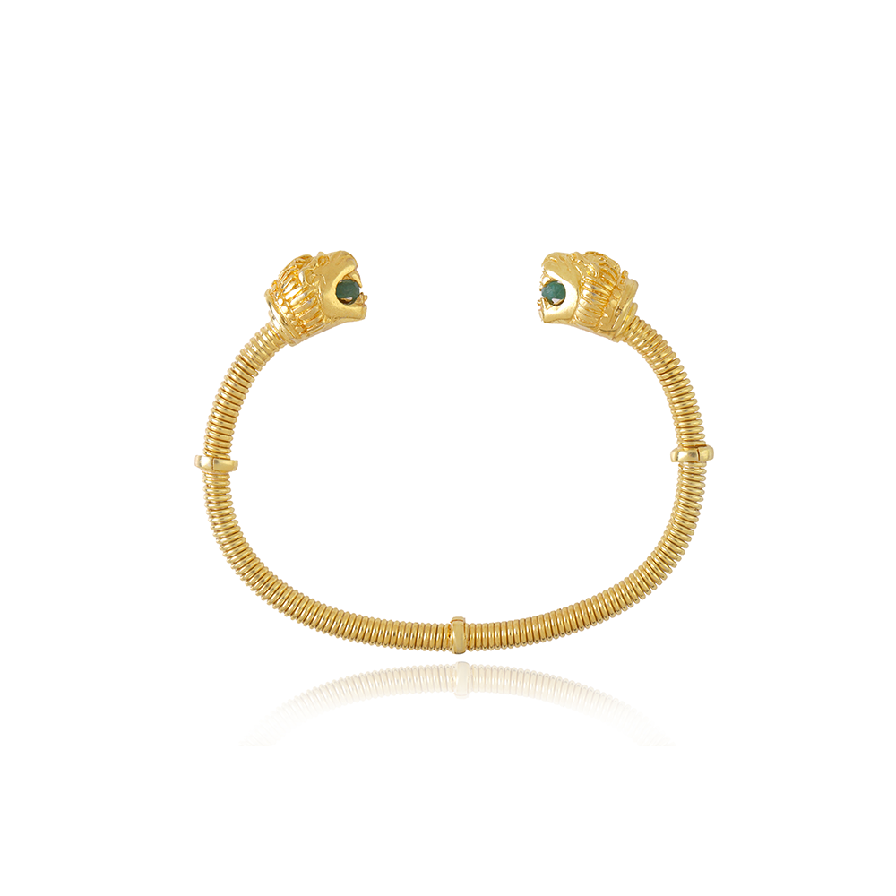 Sekhmet Cuff, entirely from 22K Gold Vermeil, named after the ancient Egyptian goddess of war & healing, Sekhmet. Get exclusive jewellery. Shop now!