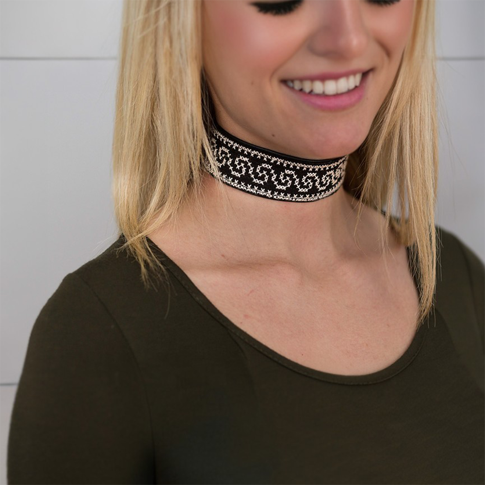 The Tatreez Choker is a stylish and unique way to display your Palestinian heritage. 