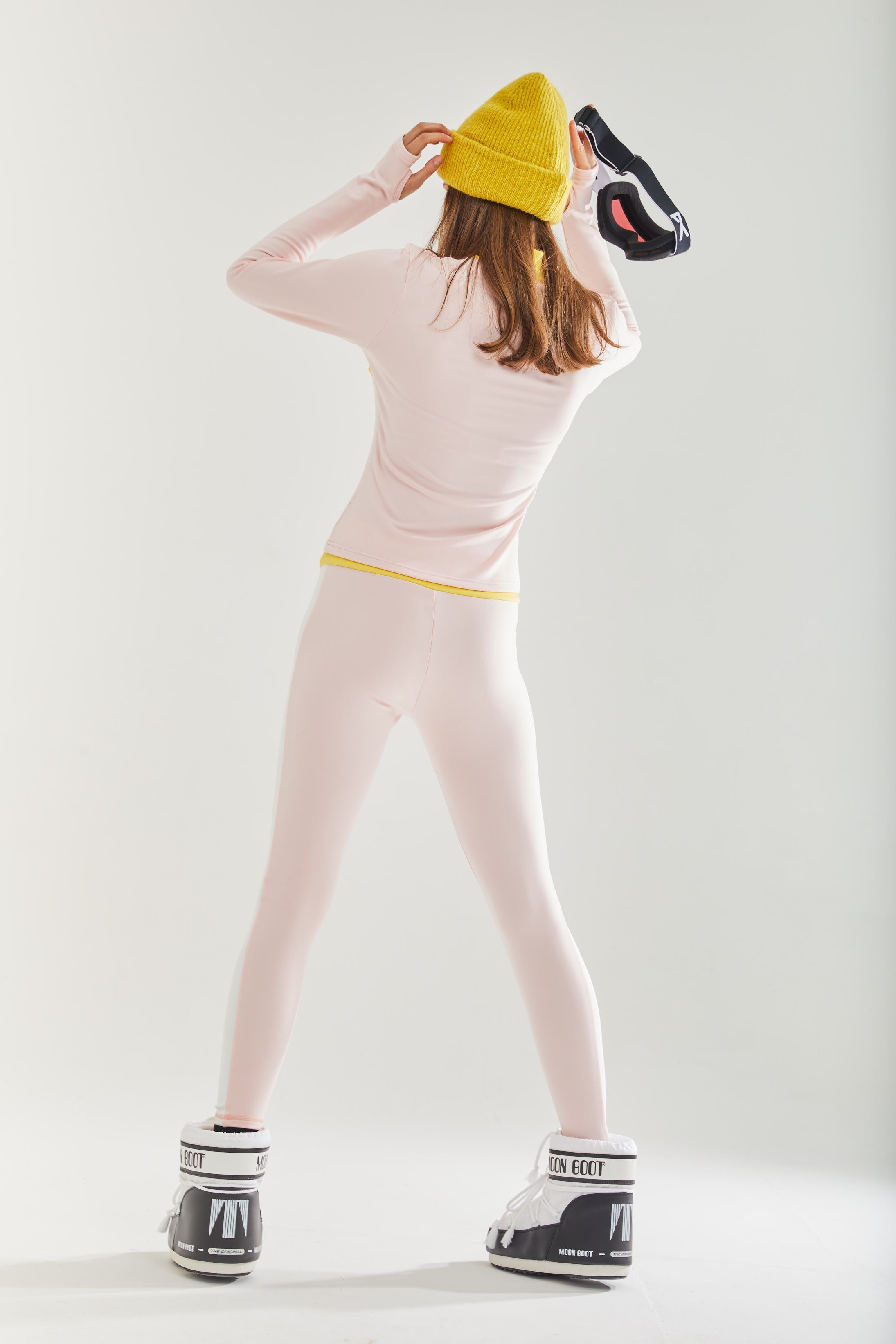 Women's Ski Base Layer Top In Pastel Colour Block - Long Sleeve, Color Block Pattern, Crew Neck, Stylish Winter Wear.