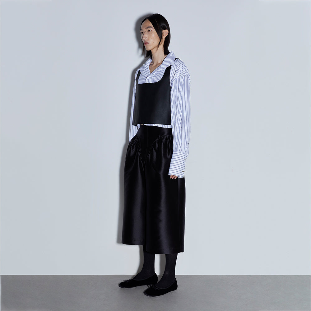 Elevate your wardrobe with Vintage Cropped Womens Pants, crafted for effortless style.  Shop Now!