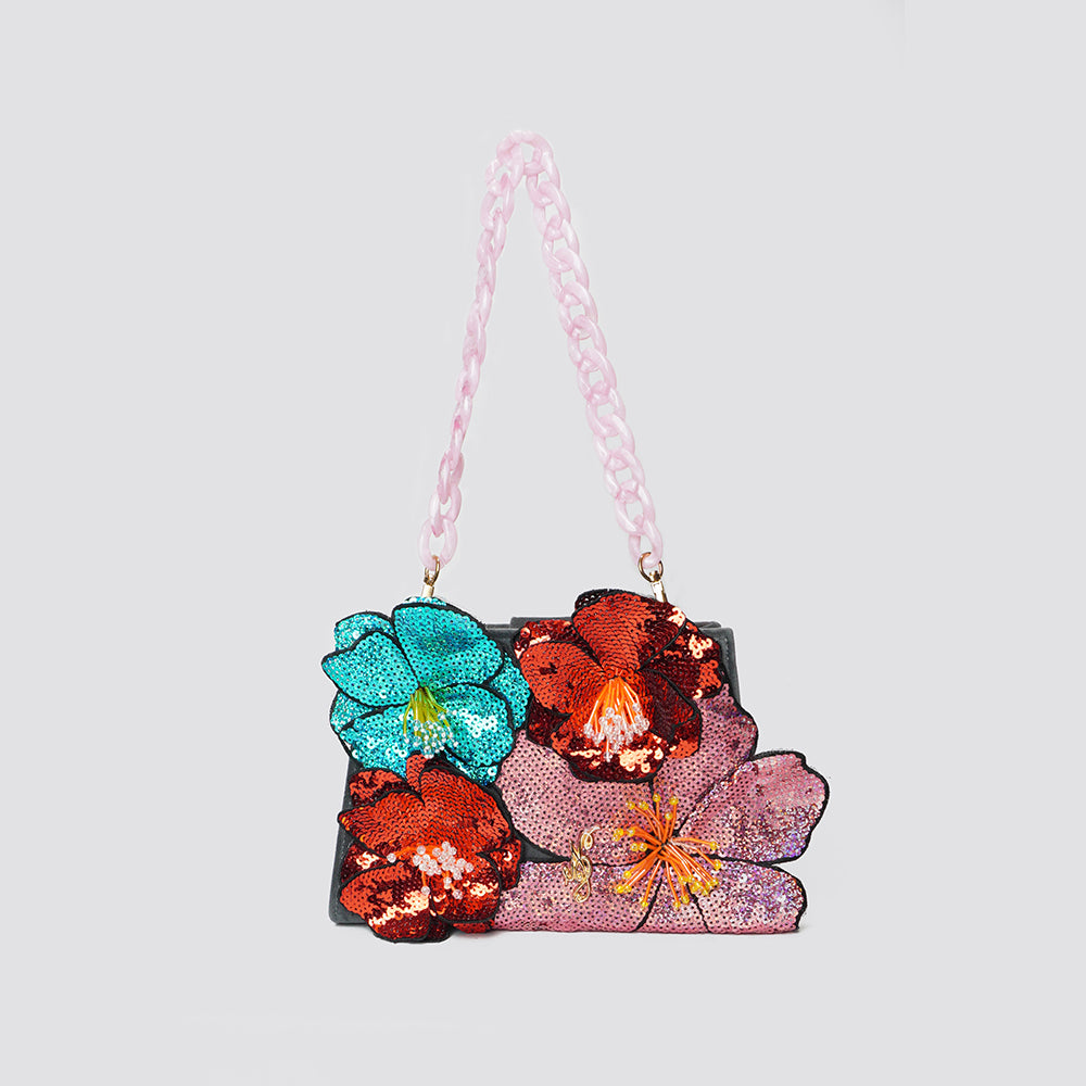 Add sparkle to your look with the Vivi bucket bag in sequin flowers, a perfect women's bag. It combines glamour and function for every woman. Buy now!