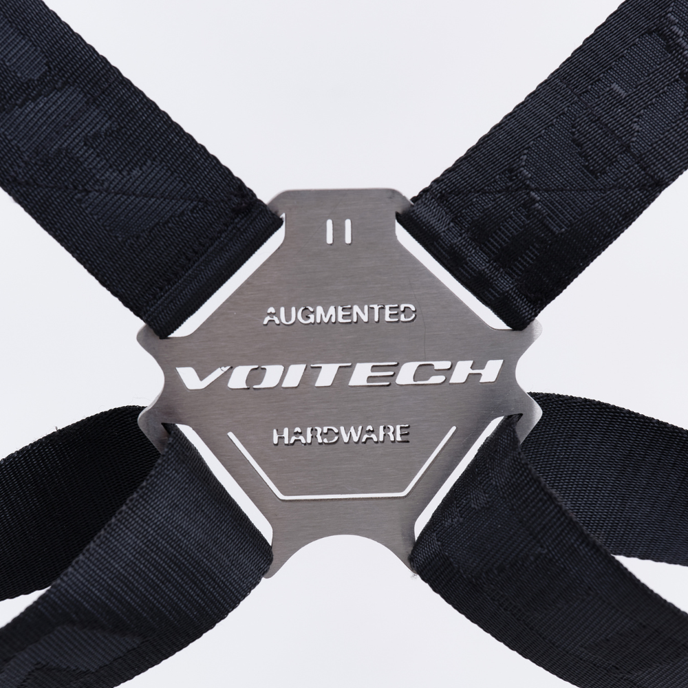 Shop online from our exclusive website and discover the Xenon Harness by Voitech®, featuring modular jacquard webbing, CNC-machined aluminum hardware, and an industrial-inspired technical design.