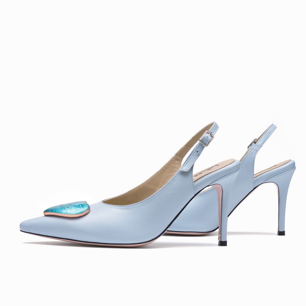 Online pumps shopping feels refined with Yoko Slingback Azure Amour. Shop Now!